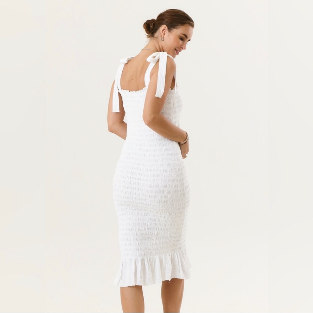 NOTHING FITS BUT - EIJI - white bump friendly maternity dress - nothingfitsbut